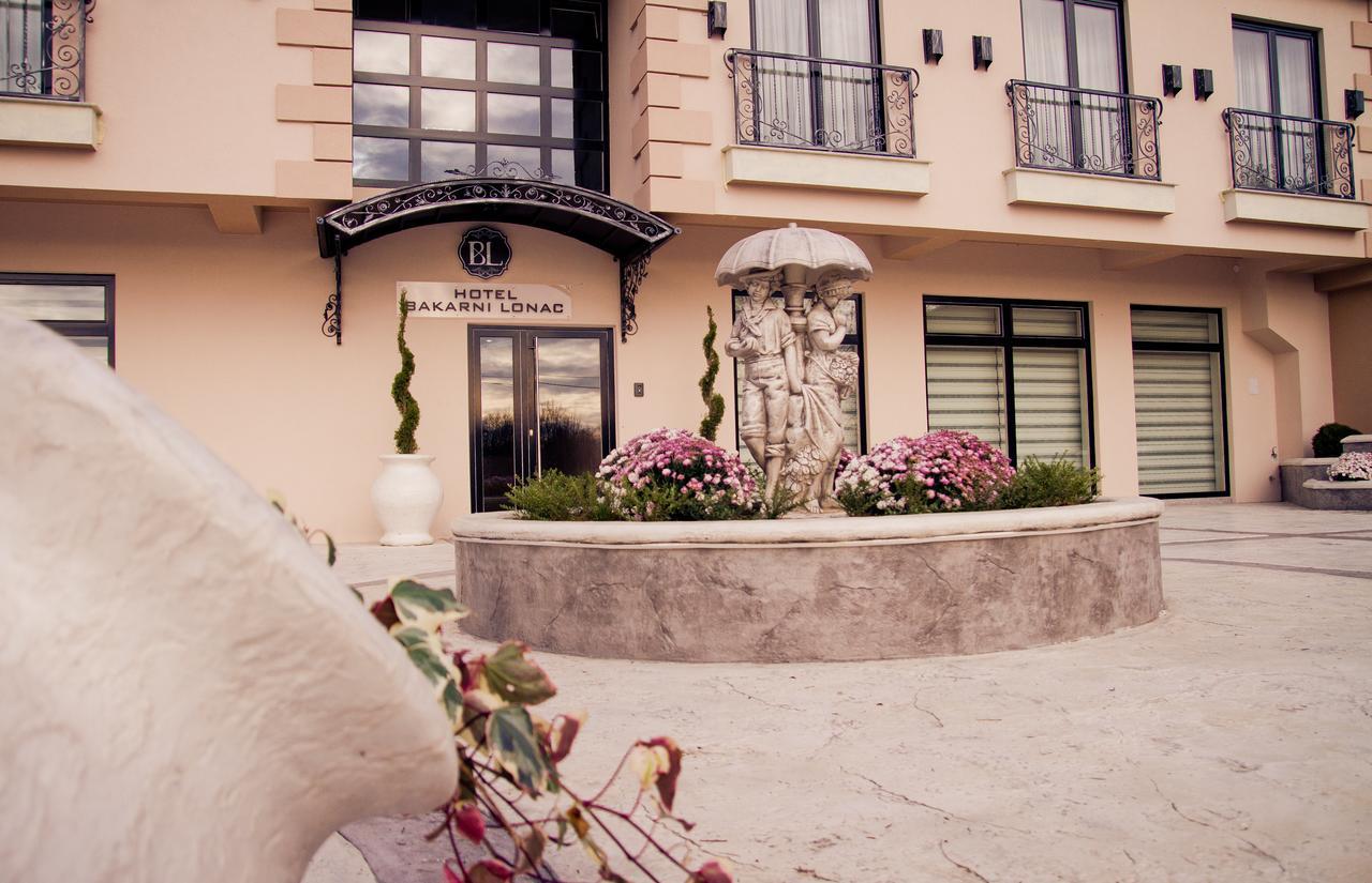 Hotel Bakarni Lonac บริชโก ภายนอก รูปภาพ